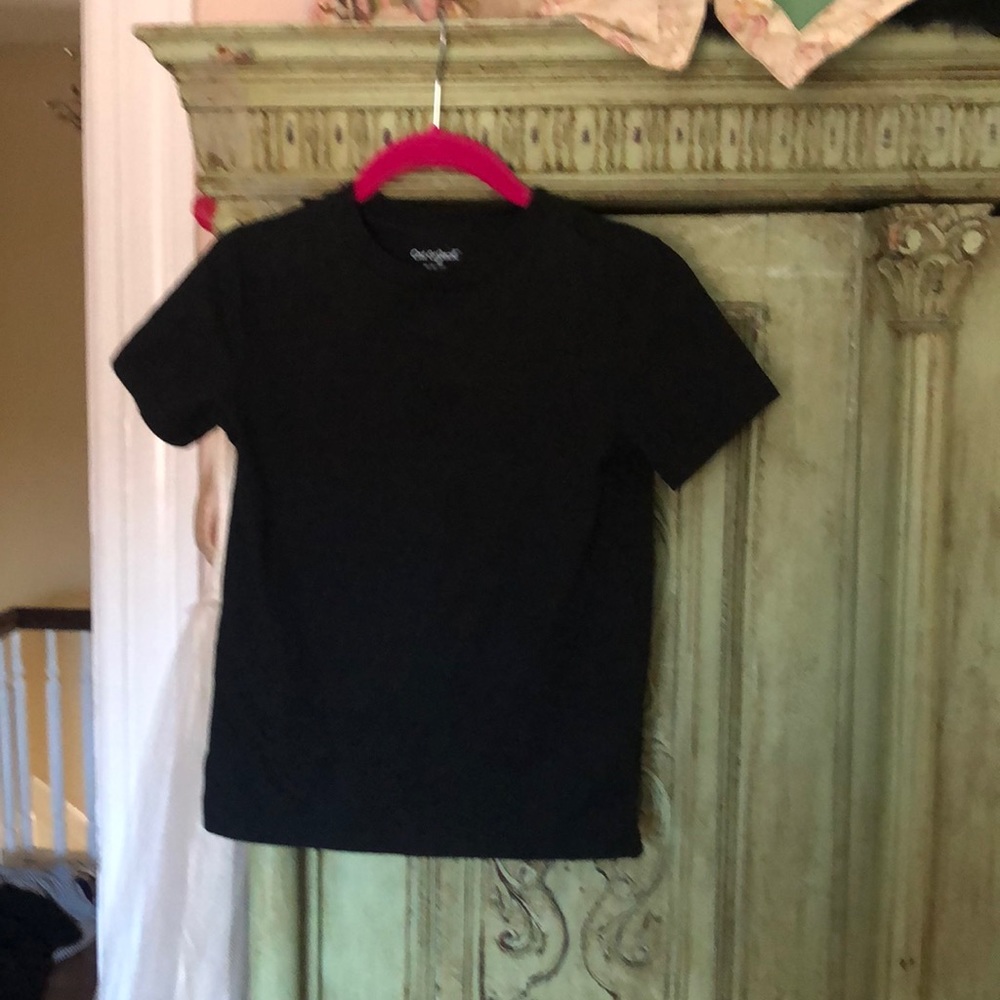 cat and jack plain black tee